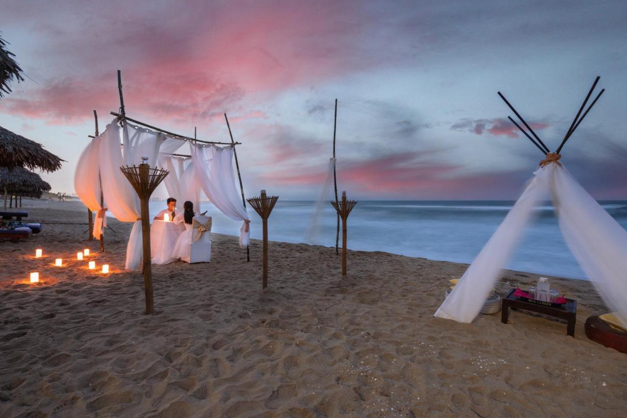 Le Belhamy Beach Resort & Spa, Hoi An An Bàn Buitenkant foto