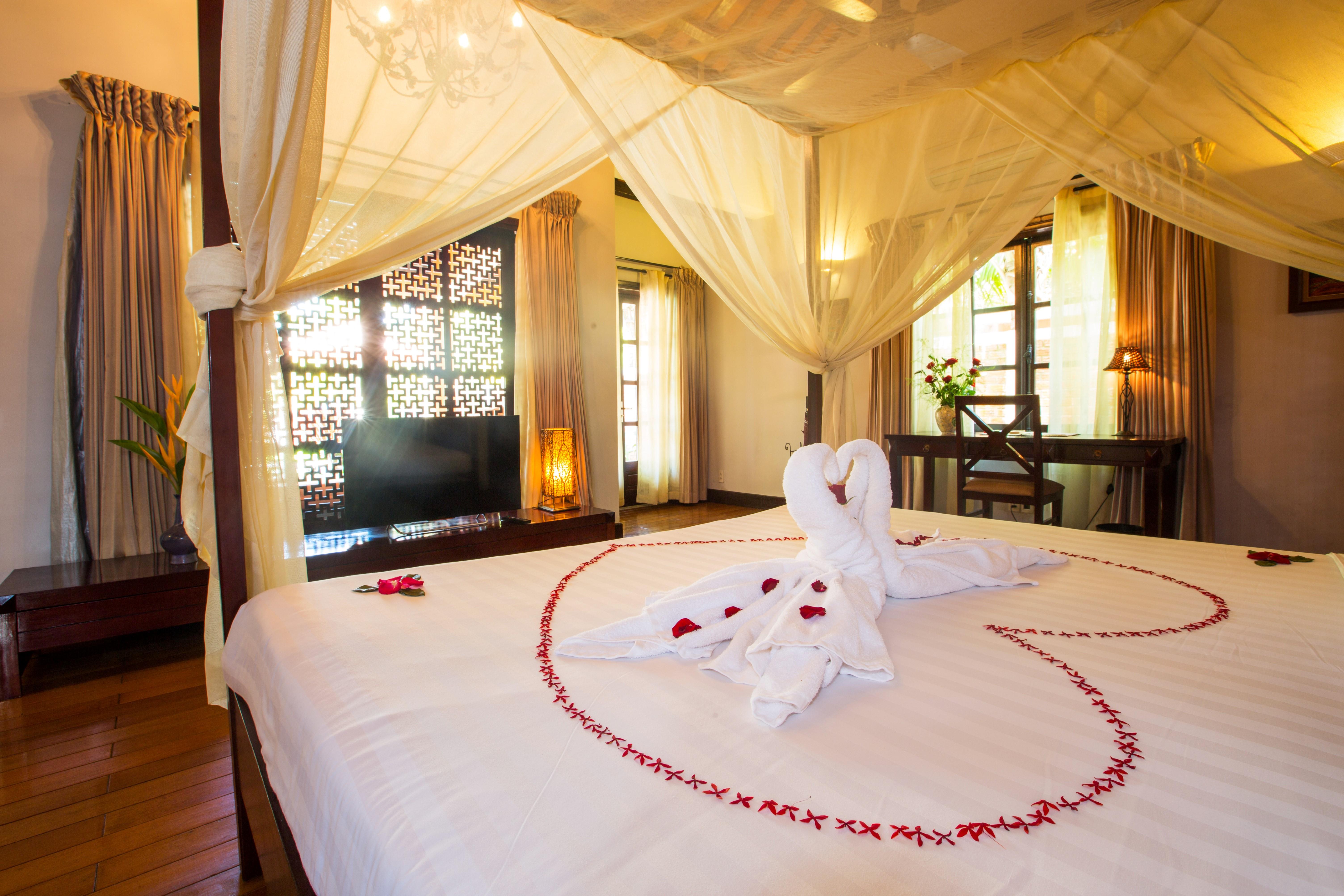 Le Belhamy Beach Resort & Spa, Hoi An An Bàn Buitenkant foto