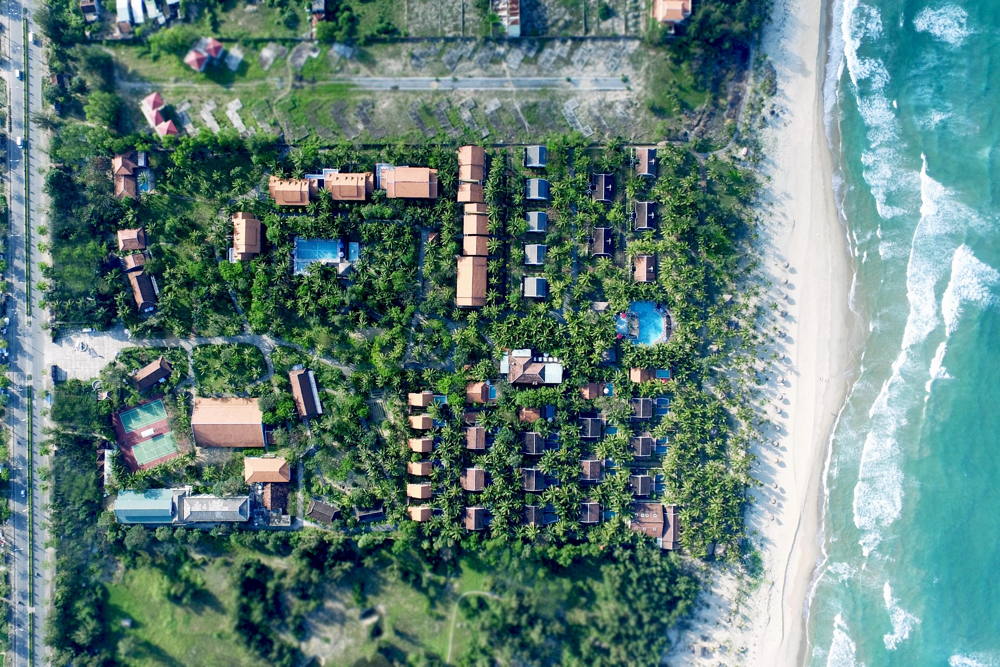 Le Belhamy Beach Resort & Spa, Hoi An An Bàn Buitenkant foto