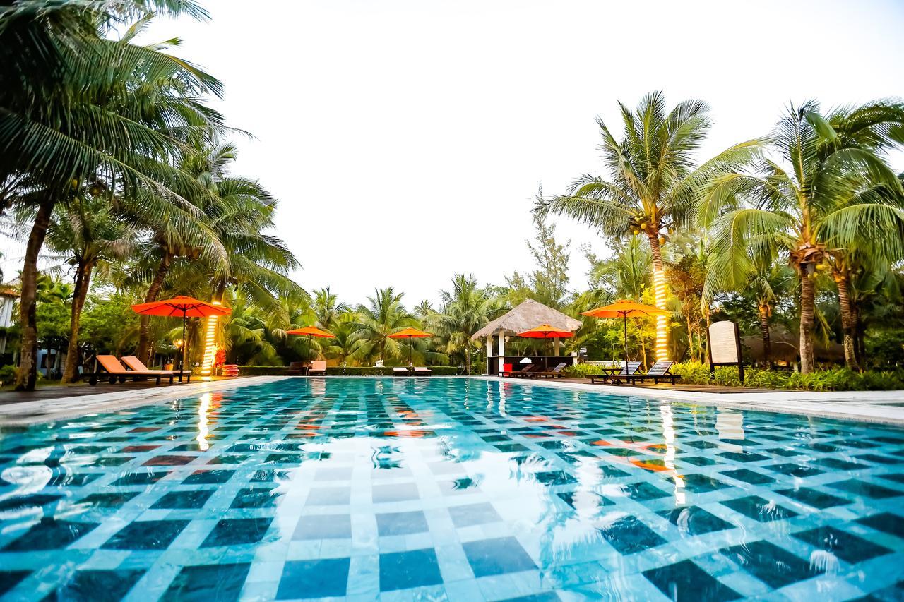 Le Belhamy Beach Resort & Spa, Hoi An An Bàn Buitenkant foto