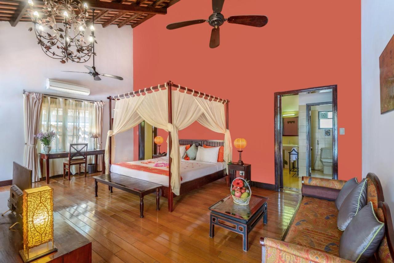 Le Belhamy Beach Resort & Spa, Hoi An An Bàn Buitenkant foto